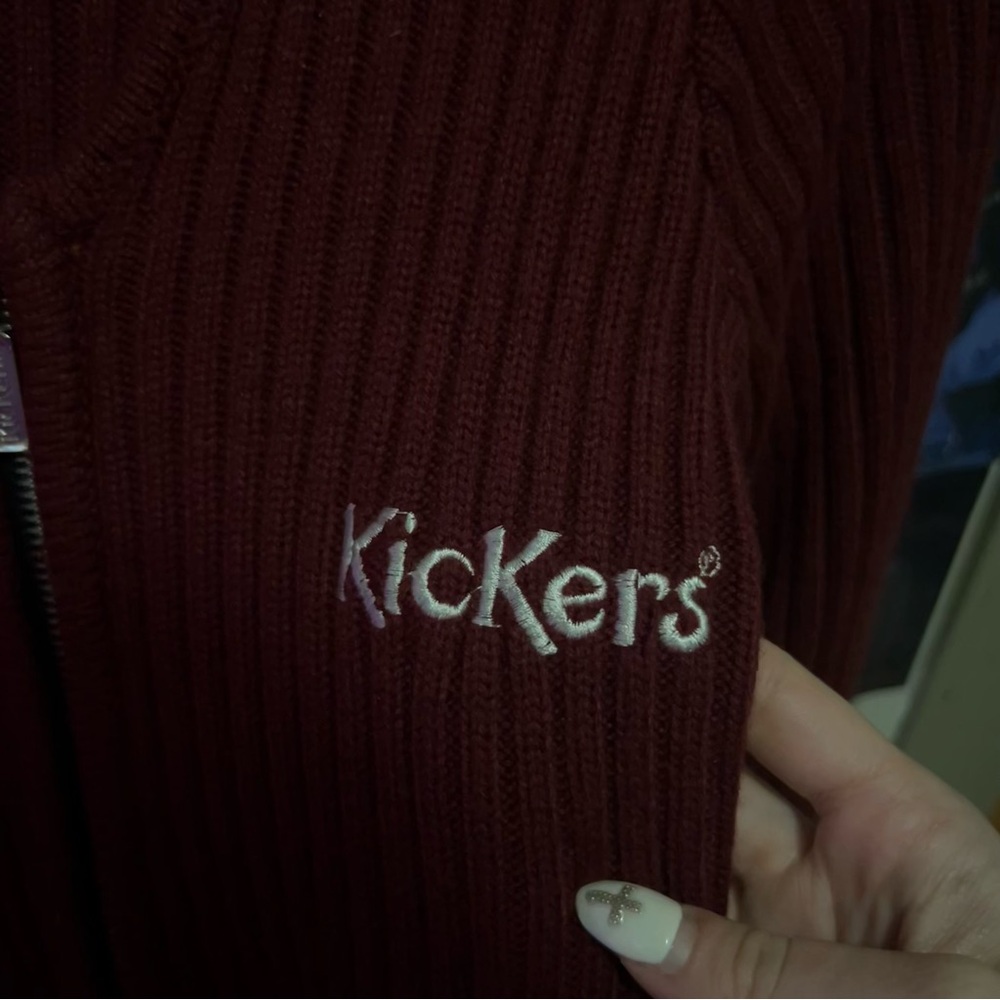 Kickers Ribbed Cropped Zip Cardigan in Burgundy with Red Accent - Picture 4 of 9